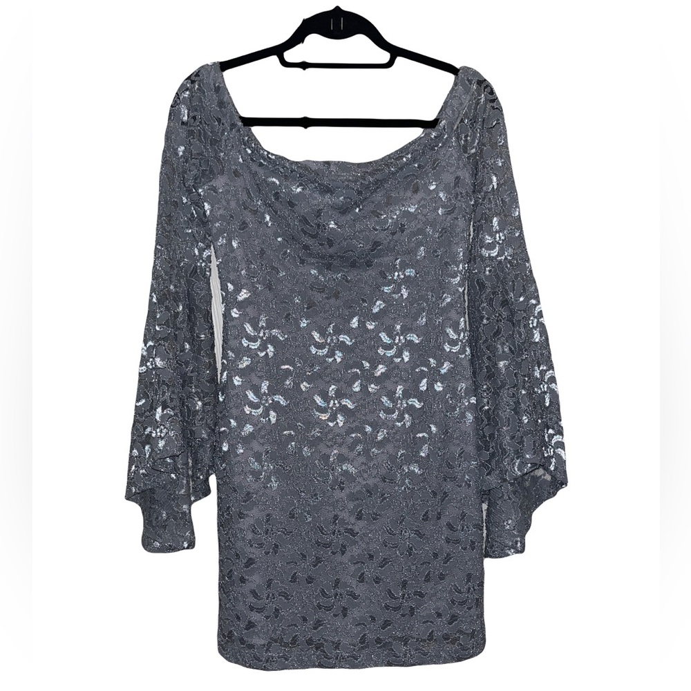 Bell sleeve dress